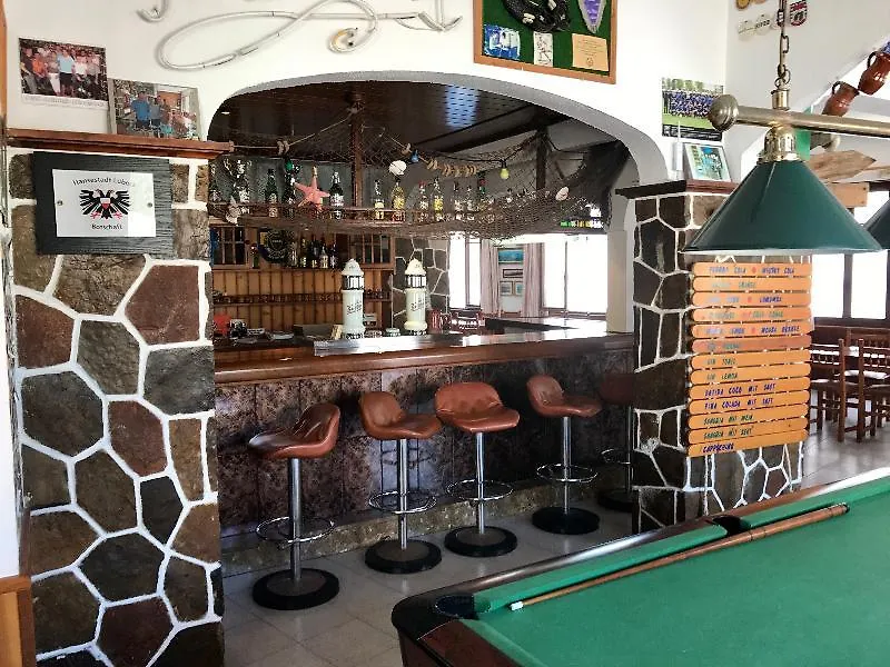 Hostal Marina-1